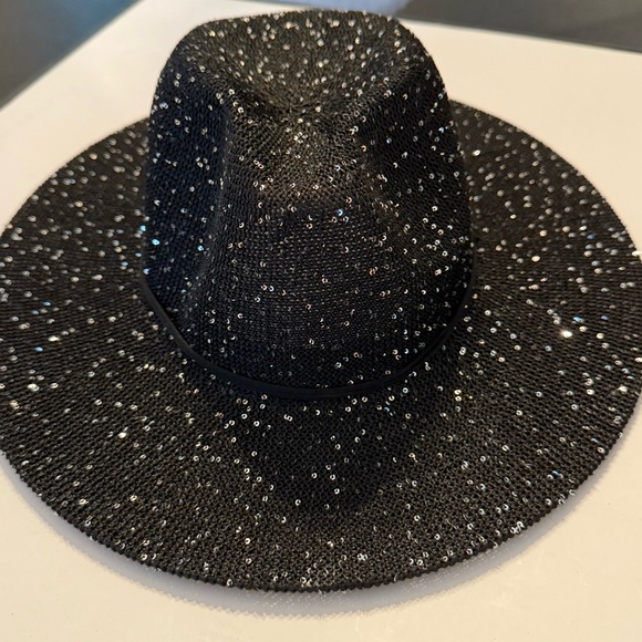 Black Sequin Women's Hat one size fits most. - Picture 1 of 4